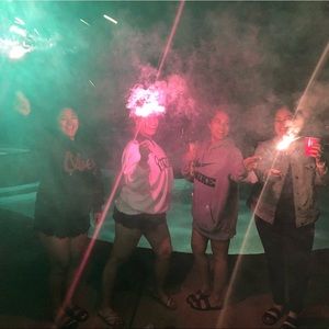 Meet your Posher, Bella jamie